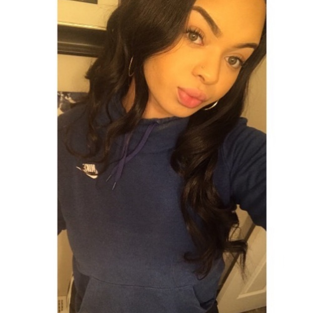 Meet your Posher, Leirah